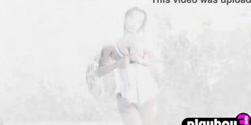 Miniatura de Totally wet big boobs MILF Cara Mell is so gorgeous and she exposed her curvy body