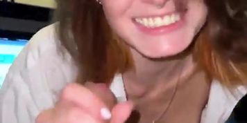 Miniatura de First Date Sex in Restaurant Real Couple (Darcy Dark)