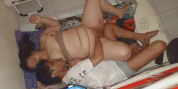 Miniatura de Naughty Housewife Fucking Another Man – Big Boobs Milf Gets Enjoyed