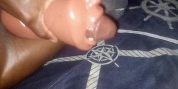Miniatura de Amateur explores toy in intense solo session