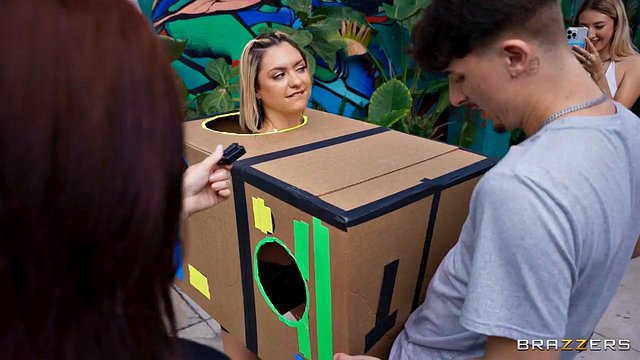 Miniatura de Gypsy Rose and Friends Fuck Hard in Wild Public Group Sex with Milf Nudity, Ethan Seeks, Logan