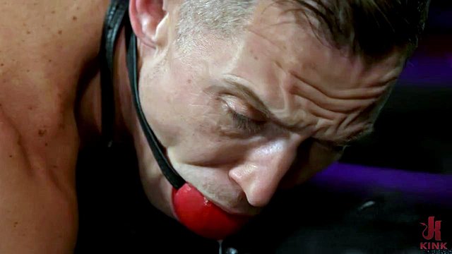 Miniatura de Jessy Dubai Anal Wrecks Ethan Sinn in Bondage