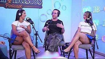 Miniatura de TRíO FFM: ¡Mi novia y yo nos ponemos cachondos y le damos duro al coño de NataliaGarcia en un podcast hasta que se corre!