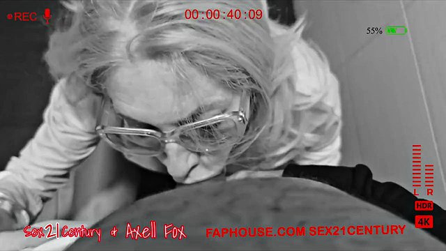 Miniatura de French Blonde MILF Axell Fox Face-Fucks Sex21century with Rimjob and Deep Throat in Hard