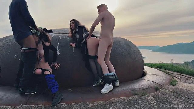 Miniatura de Brutal Anal Pounding