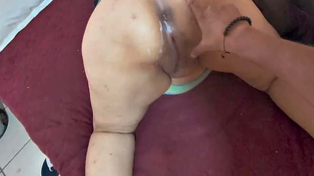 Miniatura de MooDBO Begs for Extra Cock to Breed Her Friend's Slutty Milf Mom