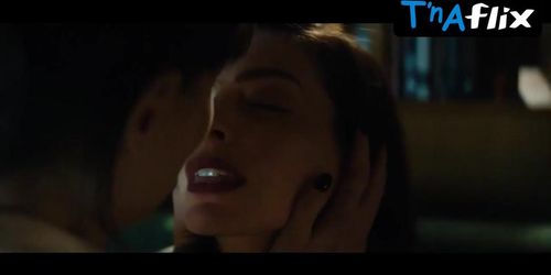 Miniatura de Anne Hathaway Lesbian Scene in Verity