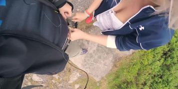 Miniatura de Kate Truu - Public Blowjob & Anal Creampie In Mountain Hike...