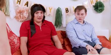 Miniatura de Two MILFs blindfold stepsons and ride their dicks