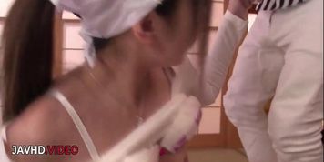Miniatura de Japanese MILF Maya Kato Craves Deep Throat And Creampie Action