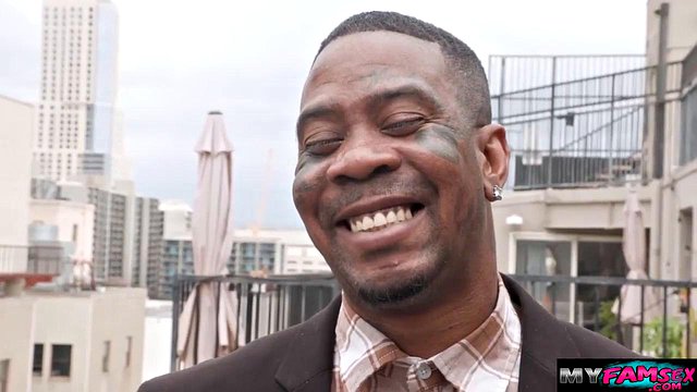 Miniatura de Black Stepdad Pounds Busty Milf's Pussy and Gulps Cum on Face