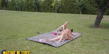 Miniatura de Unforgettable Sleepover: Emily Devine, Mitzi X, And Suzie Sparklez Turn Up The Heat In A Threesome
