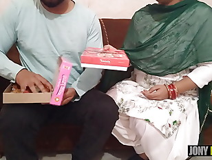 Miniatura de on the day of diwali, we celebrated diwali by lighting the firecrackers of our step mother's feet.