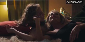 Miniatura de Bruna Griphao Lesbian Scene in Jogada De Risco