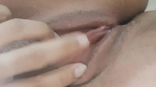 Miniatura de Lets play in the shower ? - POV masturbating and taking a shower