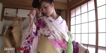 Miniatura de Naughty Rei Mizuna Gives A Mind-Blowing Asian Blowjob