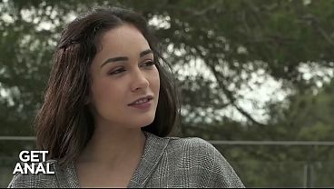 Miniatura de Coño peludo Español Ginebra Bellucci Sexo anal al aire libre con polla grande