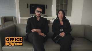Miniatura de Fucking your client Megan Fiore alongside her hubby in horny trio