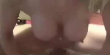 Miniatura de milfsonly.blogspot.com-Wife riding and squirting like a pro