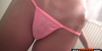 Miniatura de My Petite Latina Stepsis Came Out In Her New Bikini...My Dick Got Hard And I She Noticed