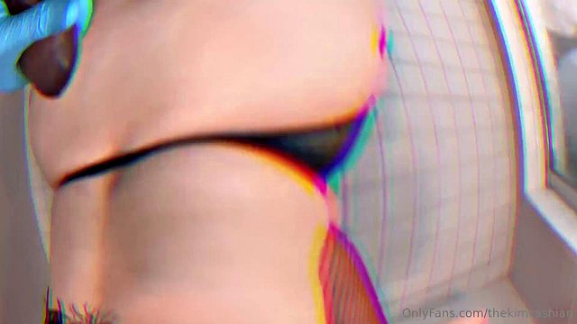 Miniatura de Kim Kardashian Big Butt Interracial Threesome