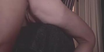 Miniatura de GRACEFUL HOTWIFE DRIVES WILD ANAL FANTASY