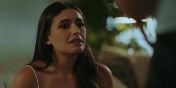 Miniatura de Why dont you let your stepdaddy take care of your virginity (charlie summer, eufrat lesbian, jason sarcinelli, laura jenson, mona onyxxx, ms sassi)