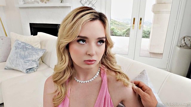 Miniatura de Lexi Lore Gets Sugar and Creampie