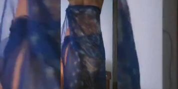 Miniatura de Hot Blonde Amateur Wife Selena701 Enjoys Sex