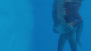 Miniatura de The pool boy and the sexy milf - Dreamescapades
