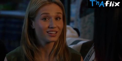Miniatura de Rita Volk Lesbian Scene in Faking It