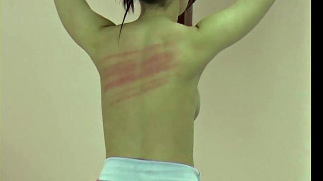 Miniatura de Lesbian BDSM: Petra Mischelle Spanking Machine Whipping