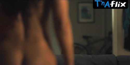 Miniatura de Laysla De Oliveira Lesbian, Breasts Scene in Special Ops: Lioness
