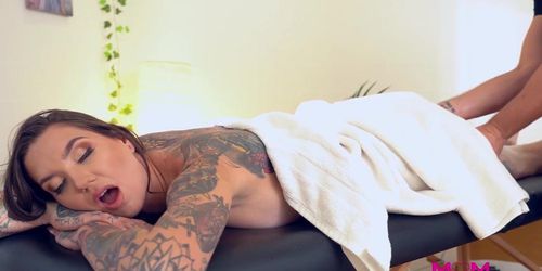 Miniatura de Nasty Milf Rocky Emerson Love More Than A Massage (Nathan Bronson)