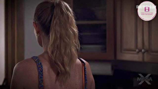 Miniatura de Erotic Missing MILF Mystery with English Subs