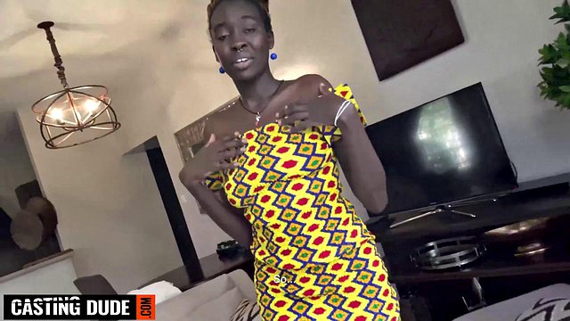 Miniatura de After Spotting Stunning Ebony Amateur Walking In With Her CV And Best Bikini, He Roughly Pounds Her P