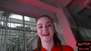Miniatura de Greedy beauty anally riding lucky guy POV