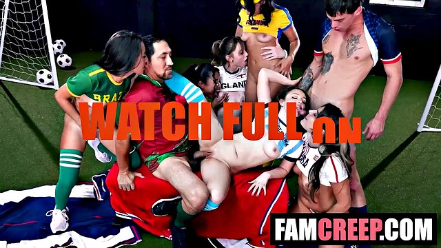Miniatura de Vintage World Cup Orgy with Big-Butt Hentai Stunners Freya Von Doom, Leana Loving, Sky