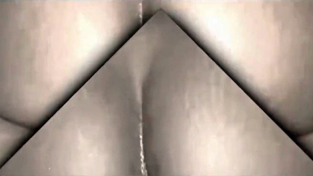 Miniatura de Masckedclub's Striptease Reveals Big Black Cock BBC in Her Pussy for MILF