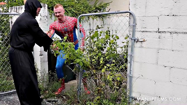 Miniatura de Gay Spidey Matt Stiel Gets Worshipped by Brody Fox
