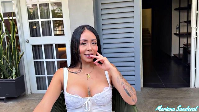Miniatura de Mariana Sandoval Milf POV: Rides Hotel Worker's Big Cock Hard
