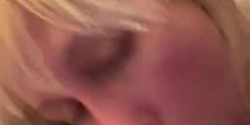 Miniatura de Blonde gf blowjob in hotel (Tony Sexton)