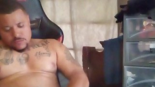 Miniatura de Hot Tattoo Latino Jerking Off To Porn Videos Part 3 Guy Cumming