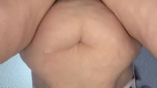 Miniatura de White Hucow With Big Swinging Tits Plump Belly Recieves A Fat Creampie