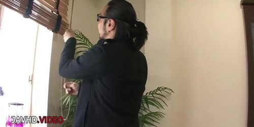 Miniatura de Asian MILF Akina Hara Surprise Fucked And Filled By Stranger