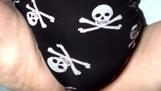 Miniatura de BBW Goth gets a huge creampie 🖤😍💦💦