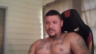 Miniatura de Hot Latino Guy Naked Trying To Jack Off While Girl On Speaker Phone Talks About Shopping