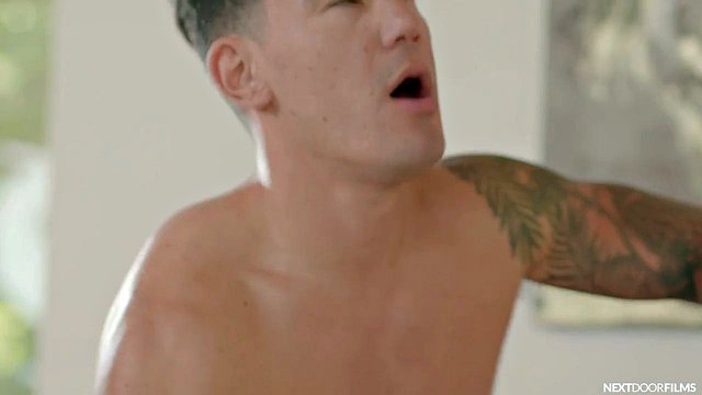 Miniatura de Nico Coopa and JC Hunt: Latina Hunk Couple's Hot Ass