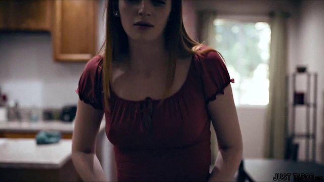 Miniatura de Maya Kendrick's Big-Cock Blowjob Takes Nathan Bronson In