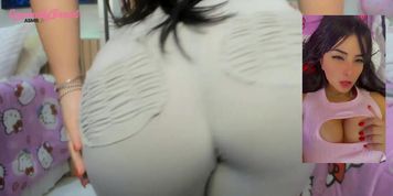 Miniatura de Latina dancer performs perreo and twerk (Emanuelly Raquel)